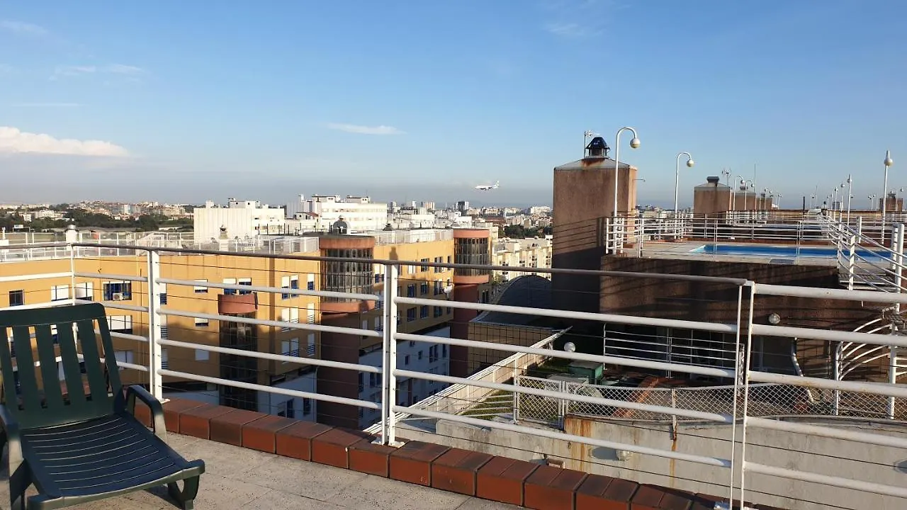 Apartment Apart Lisbon Pool Metro Garage