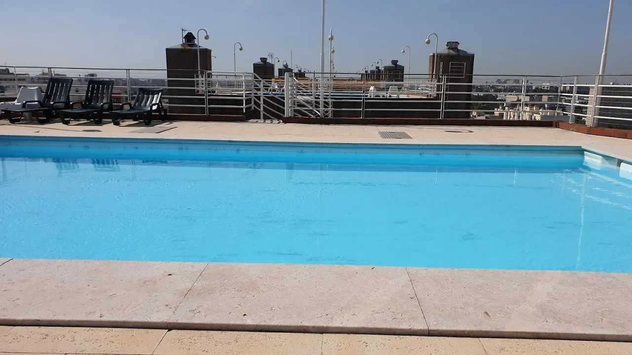 Apart Lisbon Pool Metro Garage Apartment